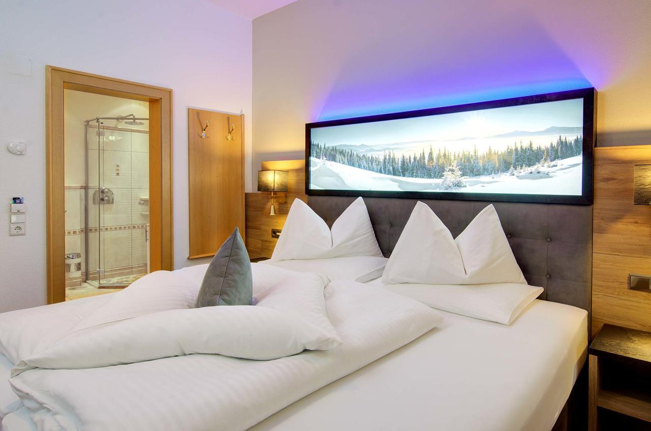 Alpinstyle Hotel Ischgl Exterior photo